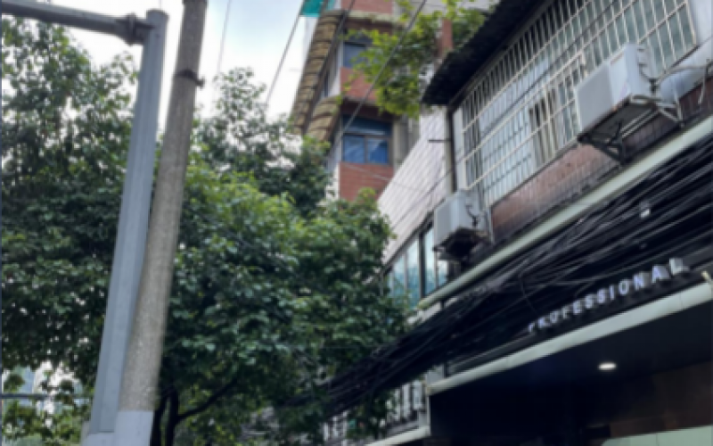 貴陽(yáng)市云巖區(qū)金倉(cāng)路40號(hào)附2號(hào)門面招租（降價(jià)延期）